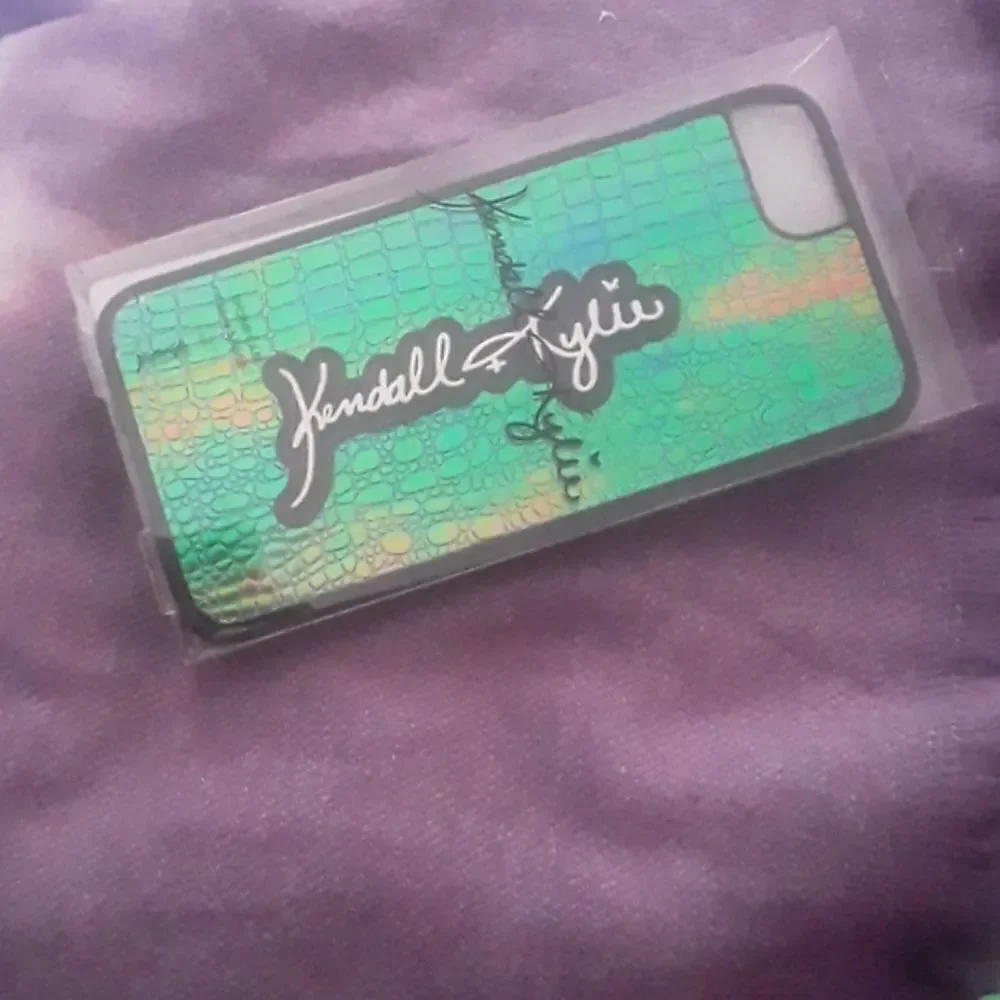 Nwt kendall+kylie iPhone case